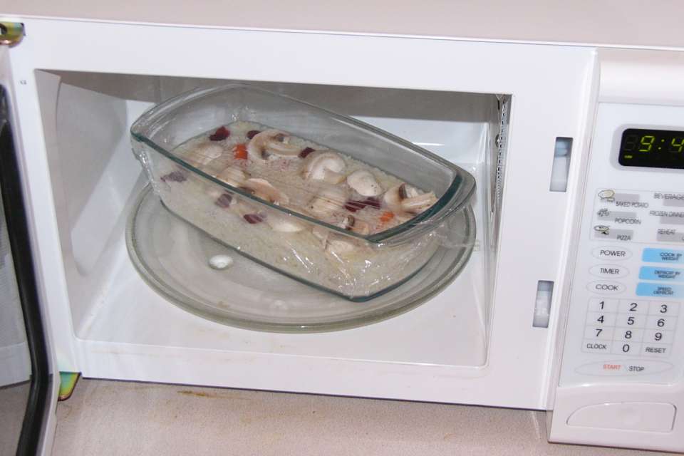 Is Pyrex Microwave Safe