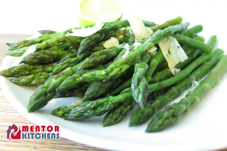 Proper Method to Steam Asparagus in The Microwave